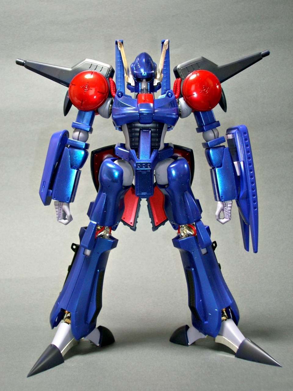 【開封済美品】HI-L R ヘビーメタル バッシュ 模型： ヘビーメタル バッシュ・HI-METAL R (バンダイ 1/100