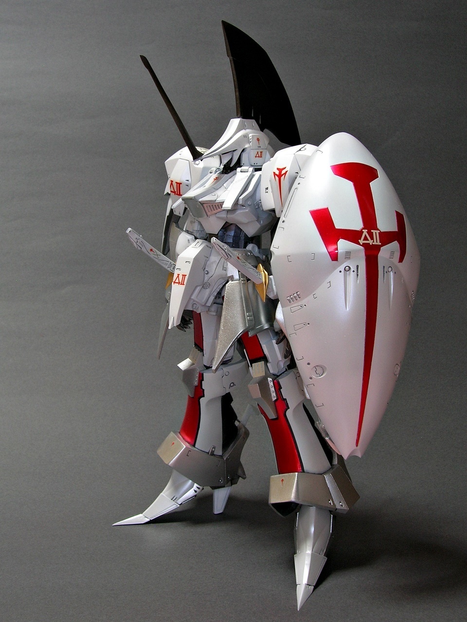 模型：L.E.D.ミラージュ (WAVE 1/100): 未完成組曲・趣味篇